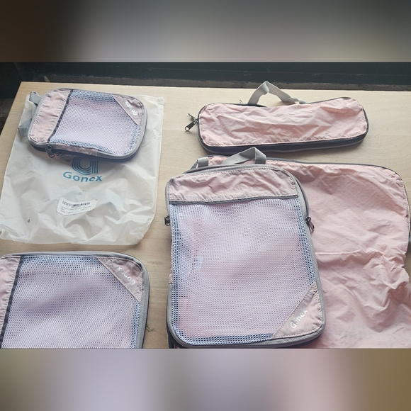 Pink Travel Packing Cubes Set - Picture 2 of 3